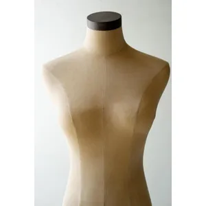 Floor Mannequin 4