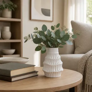 WELDONBEACH WHITE VASE 6 (IN) 10