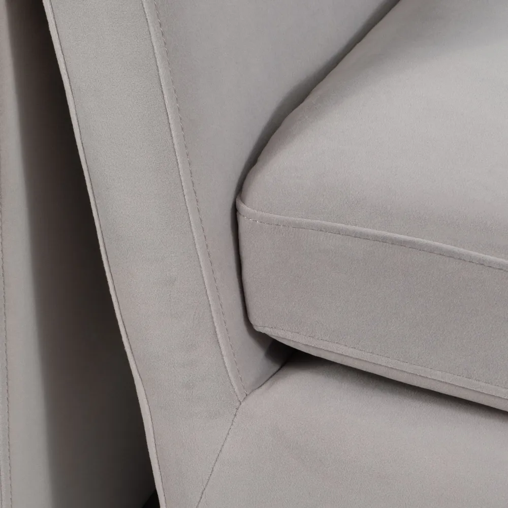 COLTONBURN GRAY CHAIR 31 (IN)