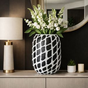ALMABURN BLACK GLASS VASE 18 (IN) 11