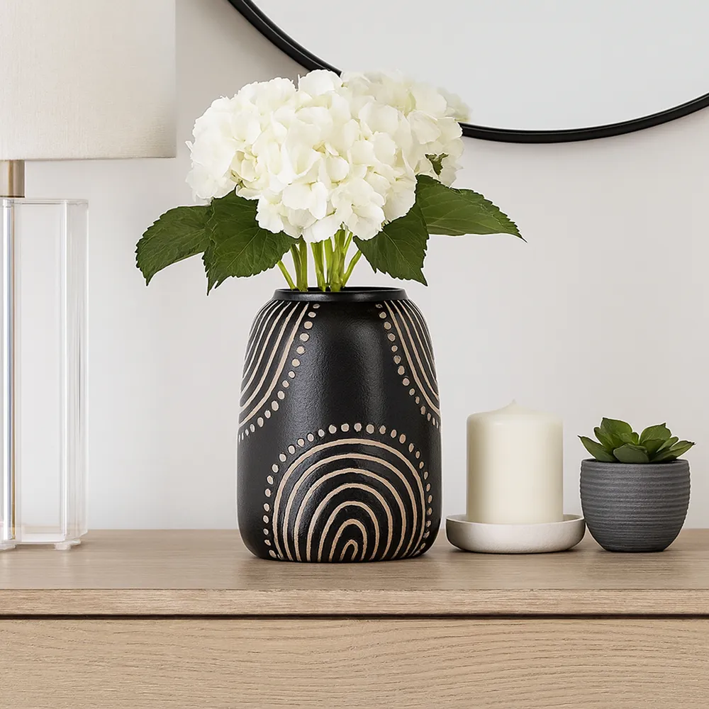 NORAMILL BLACK VASE 9 (IN)