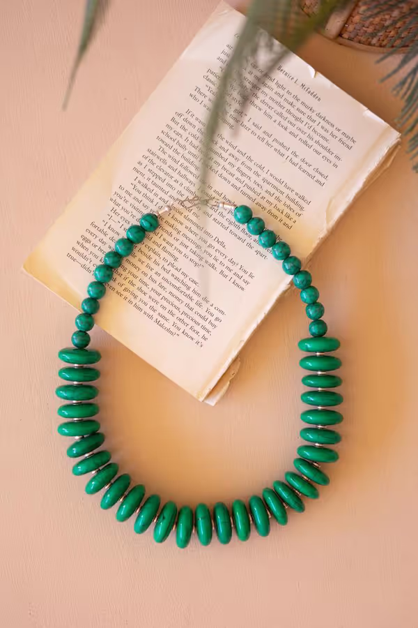 Acrylic Bead Necklace / Kale