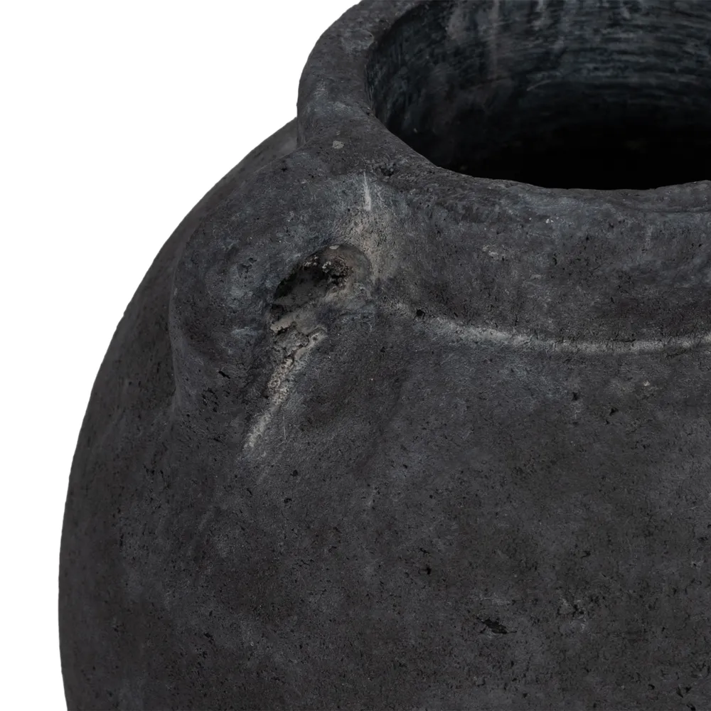 CORBINFORD BLACK VASE 8 (IN)