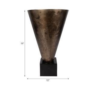 NASHOAK GOLD VASE 19 (IN) 9
