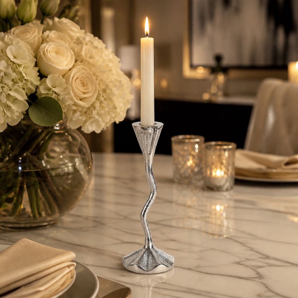VERNONPORT SILVER CANDLE HOLDER 8 (IN)