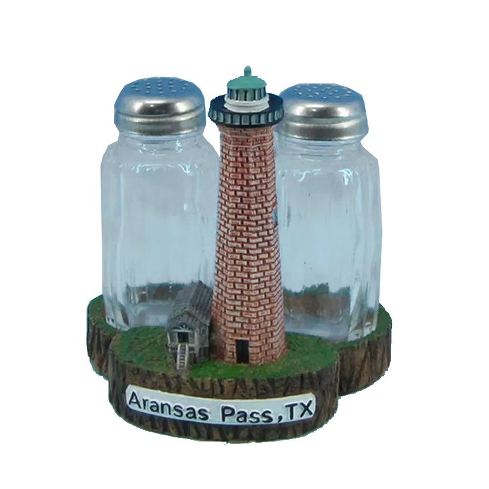 ARANSAS PASS TX SALT& PEPPER SHAKERS