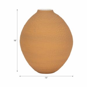 HOLLISMOOR YELLOW VASE 18 (IN) 8