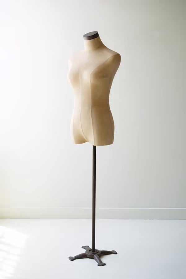 Floor Mannequin