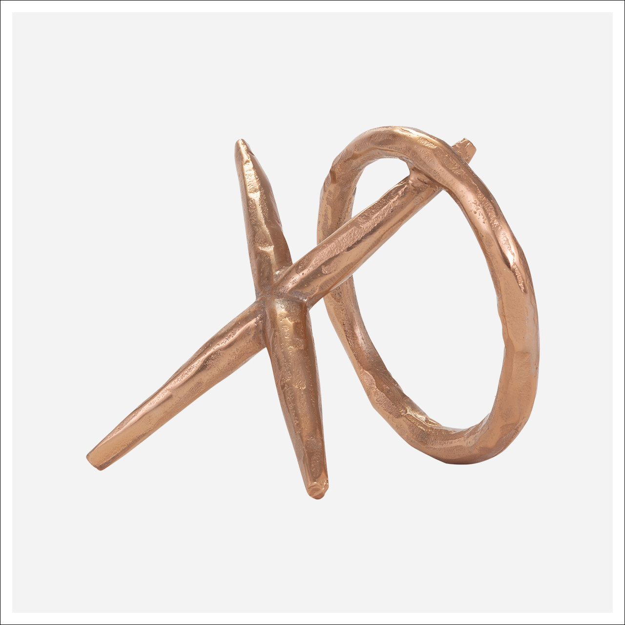 XO Sculpture