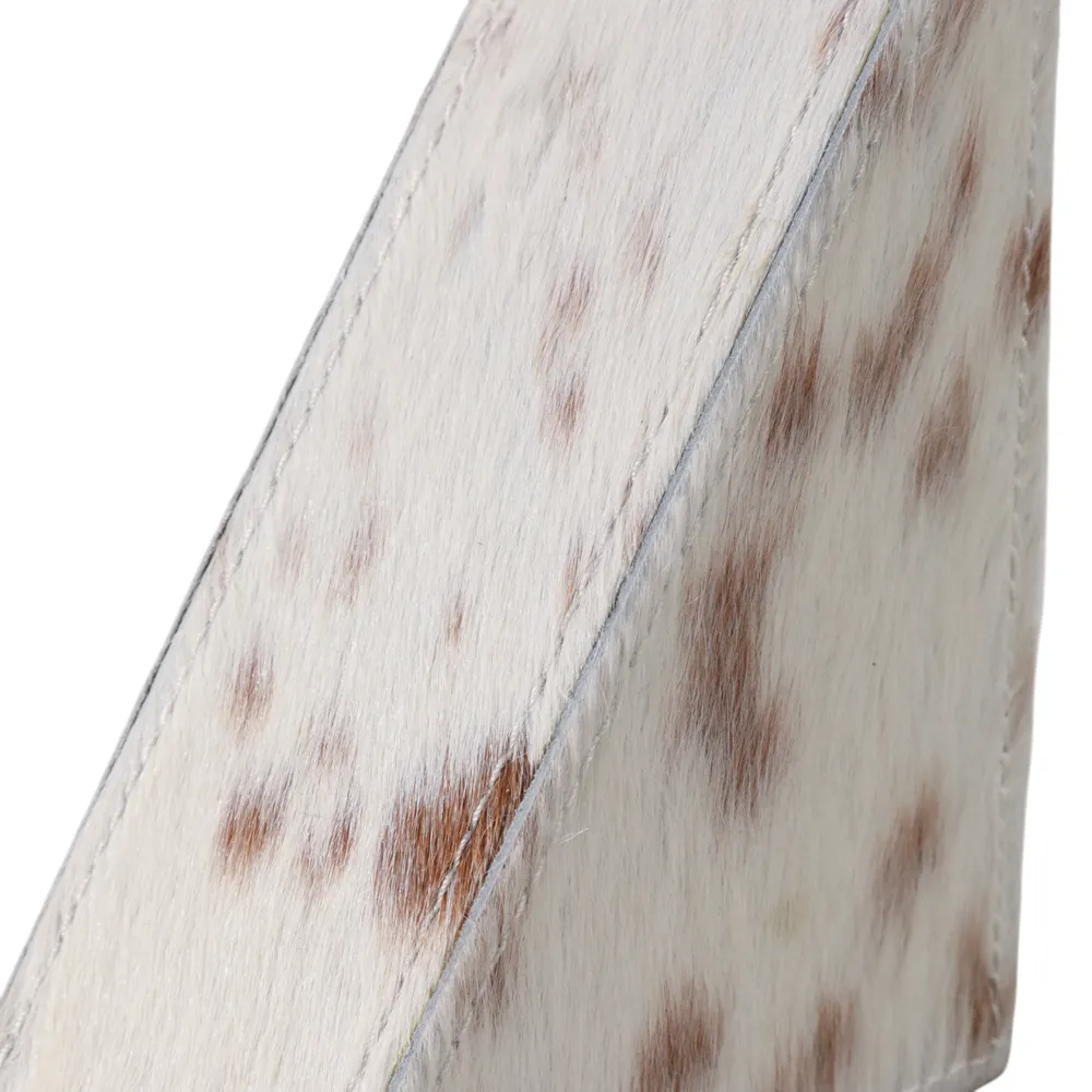 SARAHHAVEN SET OF 2 IVORY BOOKENDS 7 (IN)