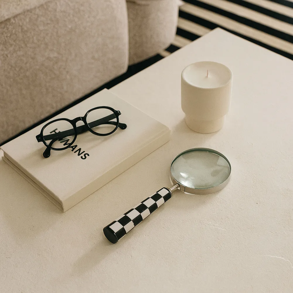 BRADYWELL BLACK DECOR 1 (IN)