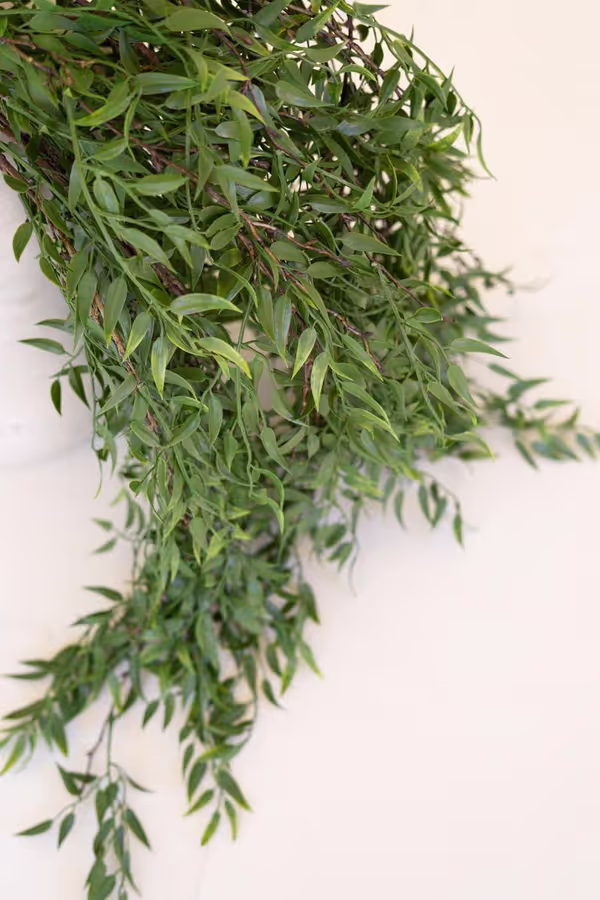 Artificial Green Leaves Spray