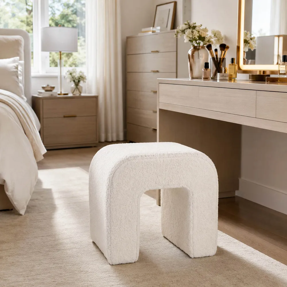 HUTTONMILL WHITE OTTOMAN 18 (IN)