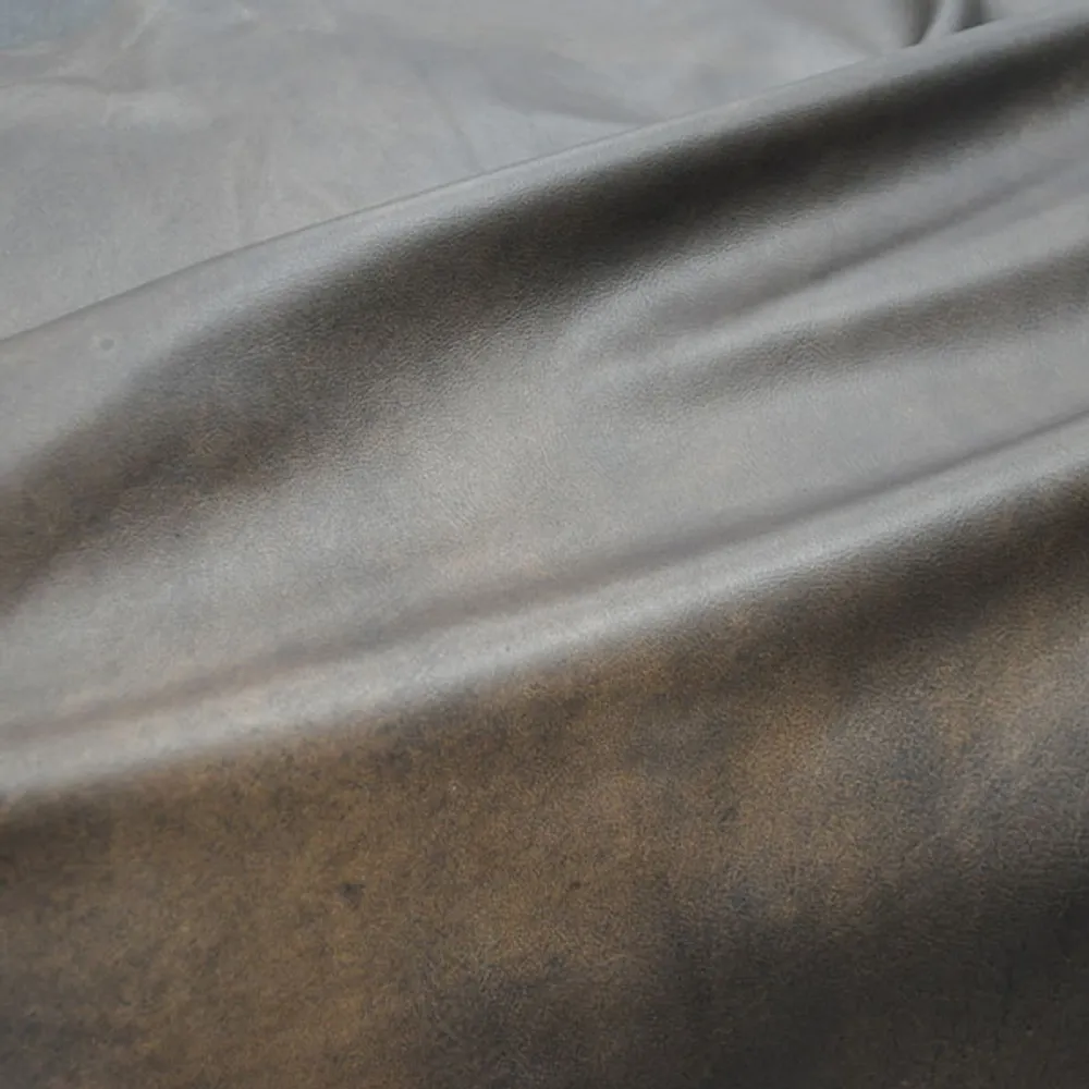 Run Wyld Draught Horse Leather - By the Hide