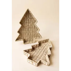 Set of 2 Woven Vine Christmas Tree Baskets 2