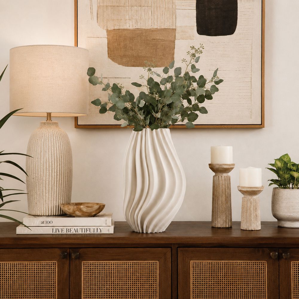 KEATONRUN IVORY VASE 16 (IN)