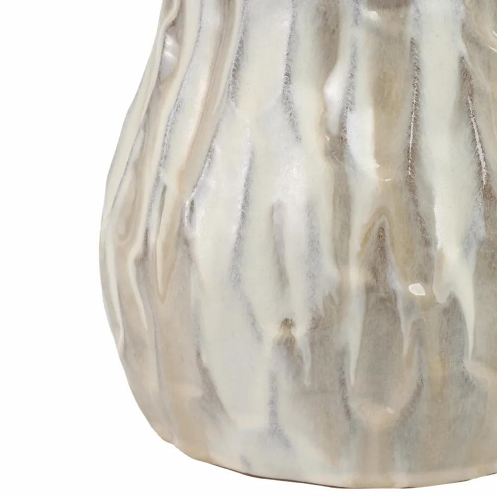 CROSBYLEY CREAM VASE 8 (IN)