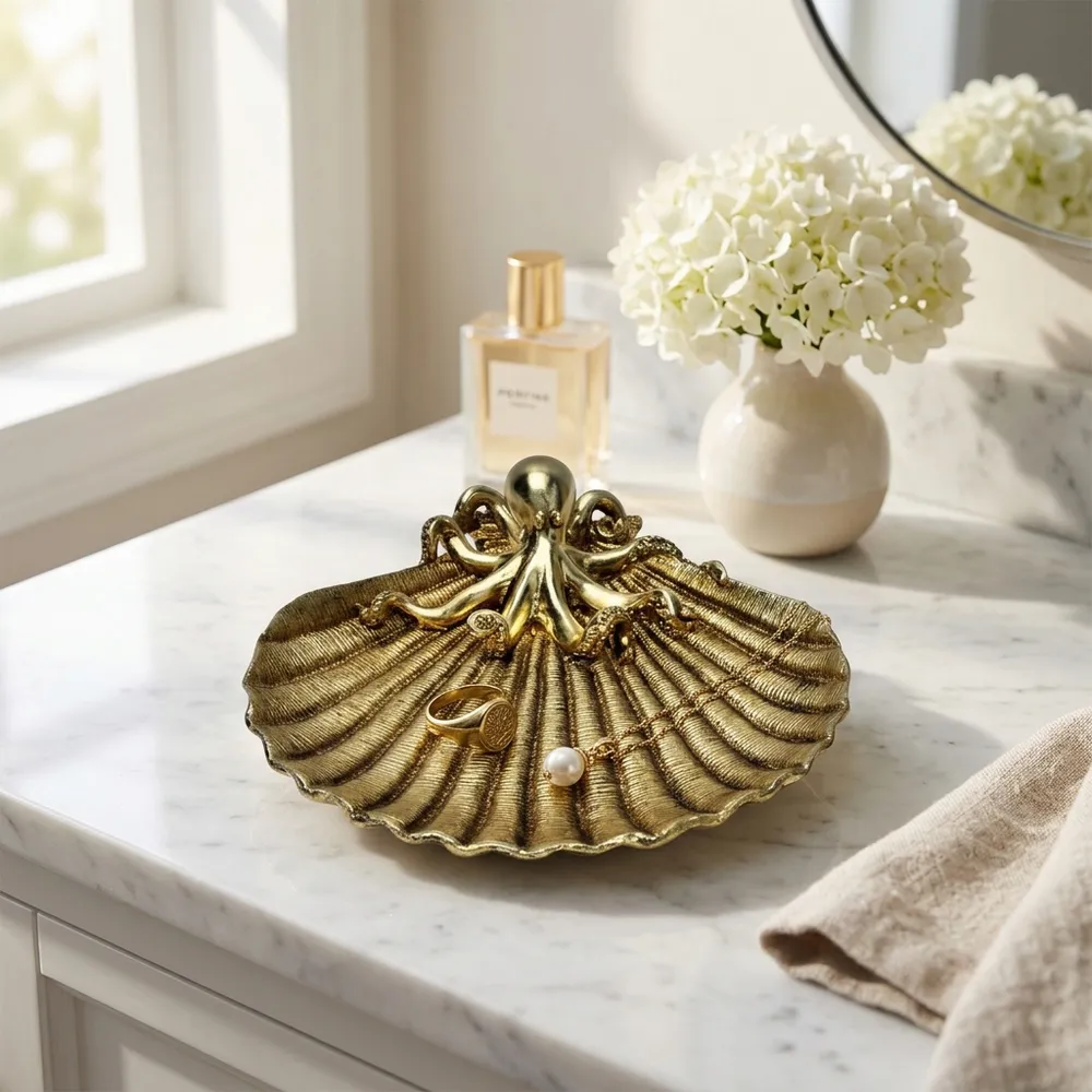 HANKWOOD GOLD TRINKET DISH 2 (IN)