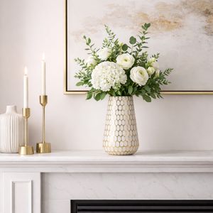 BARNETWICK GOLD VASE 12 (IN) 12