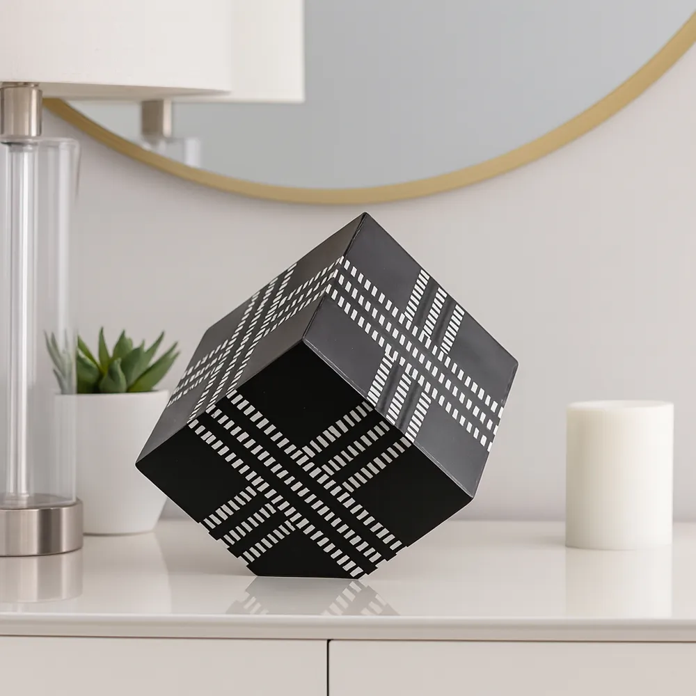 HINTONHAM BLACK DECOR 4 (IN)