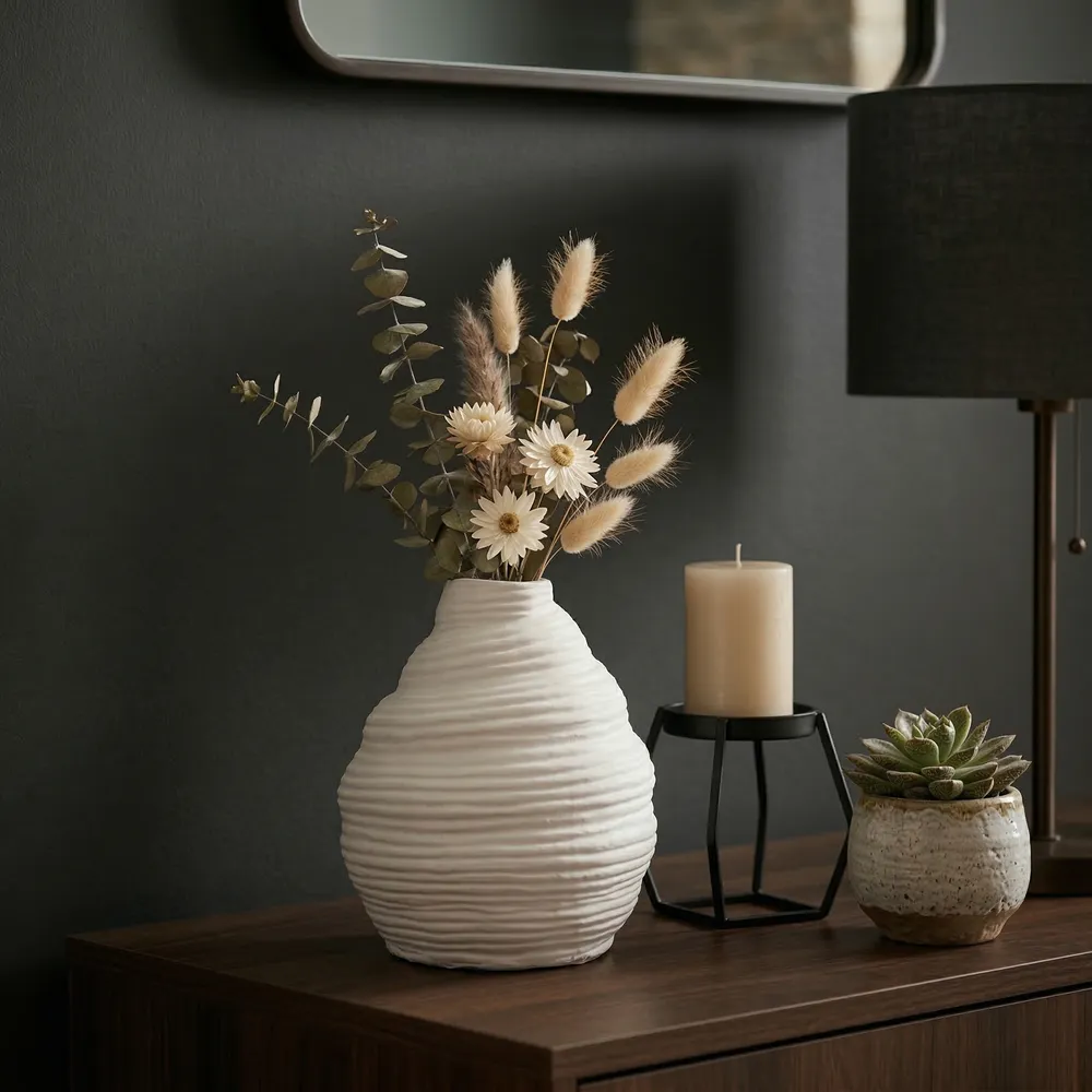 KELSEYHOLM WHITE VASE 9 (IN)