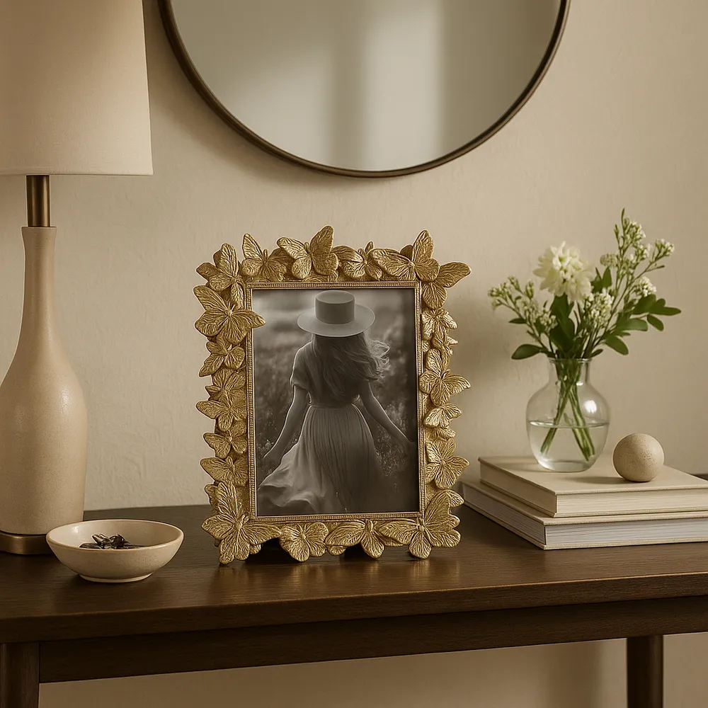 JADEGROVE GOLD FRAME 10 (IN)