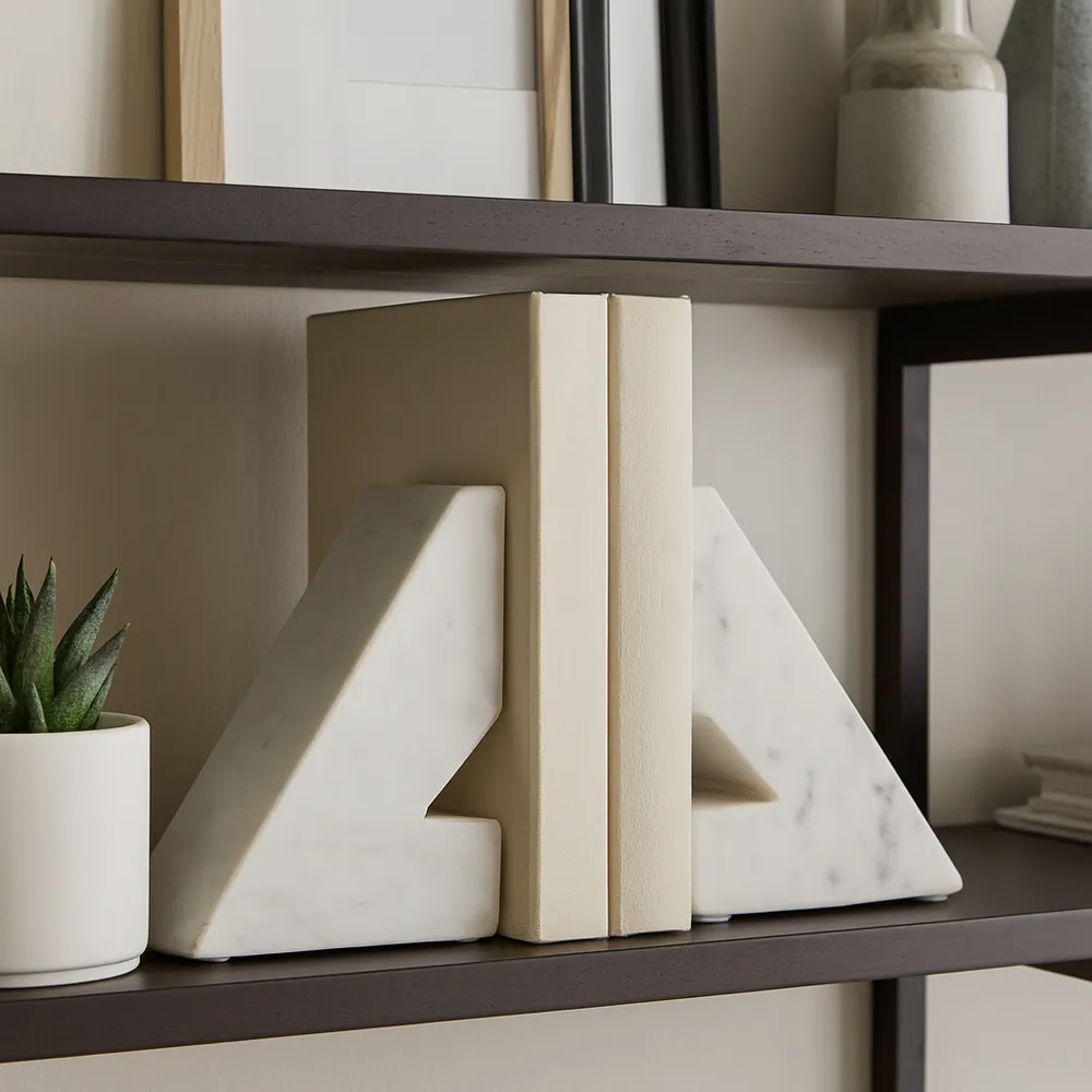 HUTTONLAKE SET OF 2 WHITE BOOKENDS 6 (IN)
