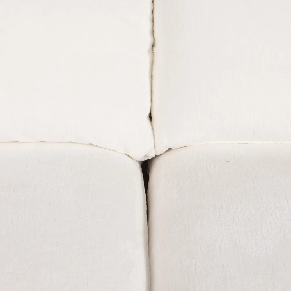 HATTONLAKE WHITE SOFA 32 (IN)