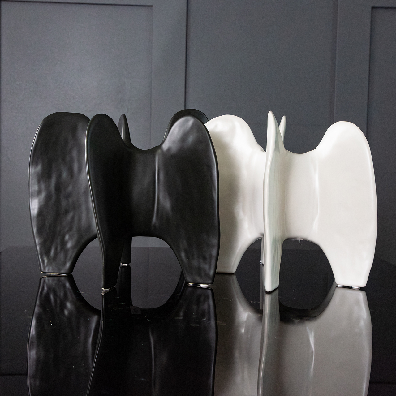 Eunoia Black Vase 9