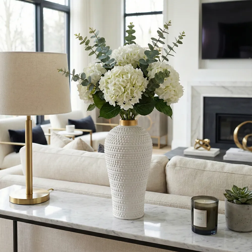 VERNONHOLM WHITE VASE 12 (IN)