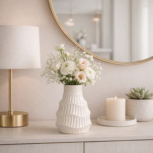 WELDONBEACH WHITE VASE 8 (IN) 12