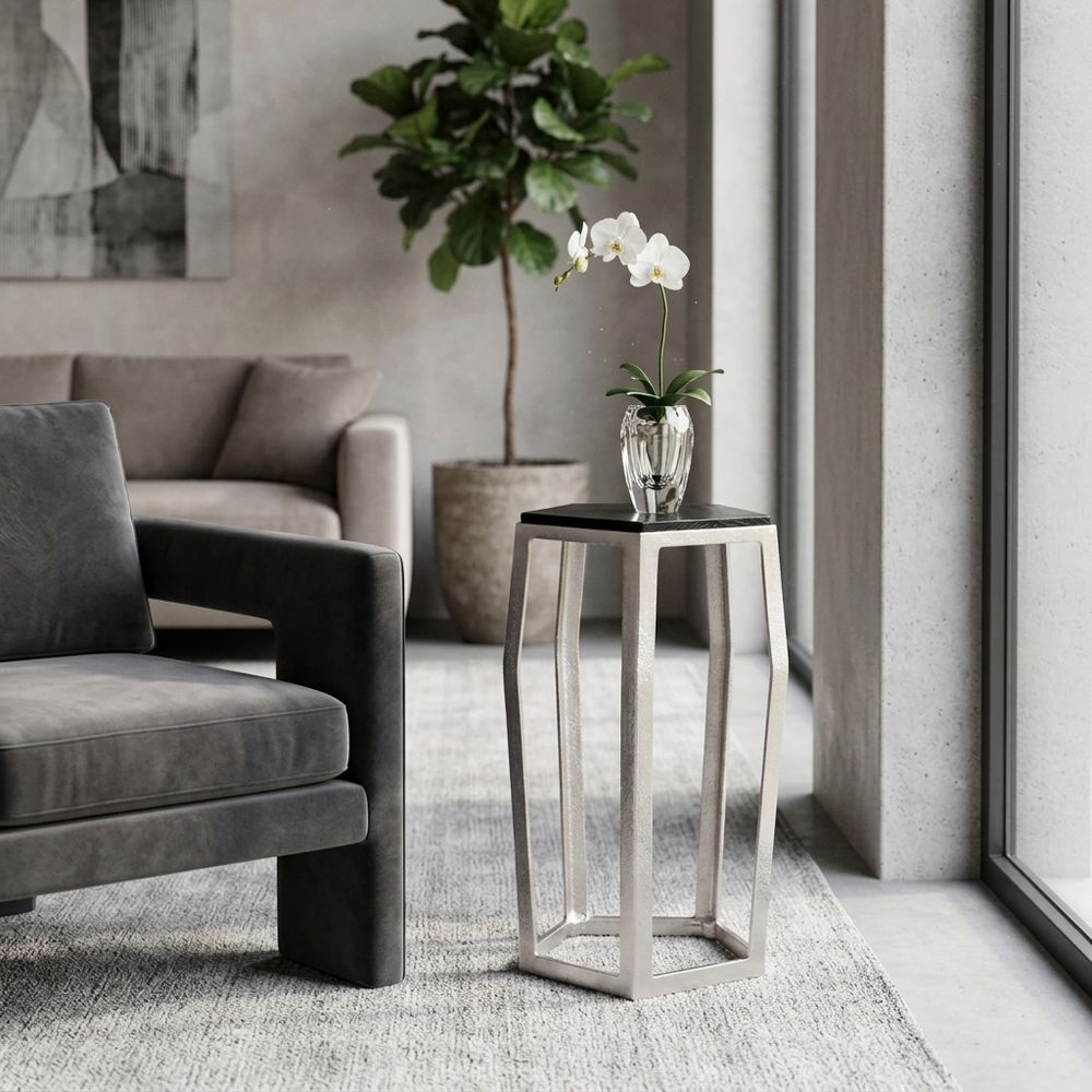 HANNAHVALE SILVER TABLE 26 (IN)