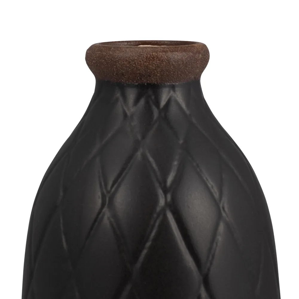 EMMONSFORD BLACK VASE 9 (IN)