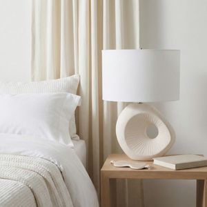 REIDFORD IVORY LAMP 26 (IN) 2