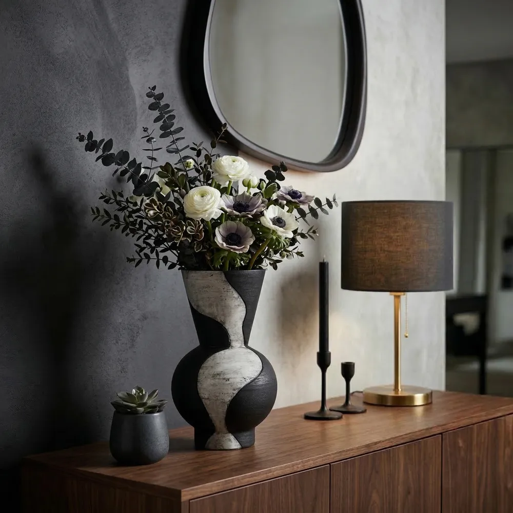 BLAIRRUN WHITE VASE 18 (IN)