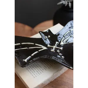 Set of 2 Nesting Ceramic Bat Serving Platters 4