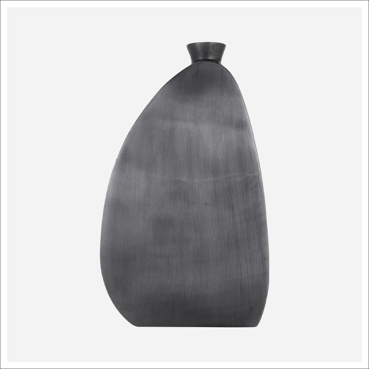 Kaiser Medium Vase -SB