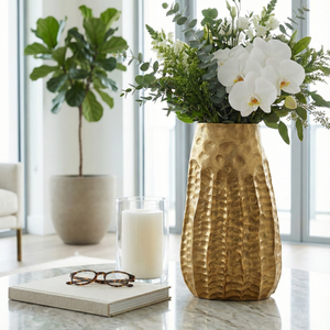 FORD GOLD VASE 17 (IN) 11
