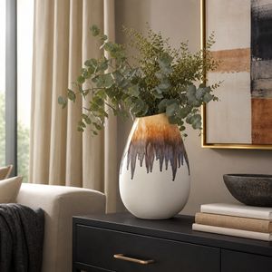 GUNNARMILL WHITE VASE 17 (IN) 12