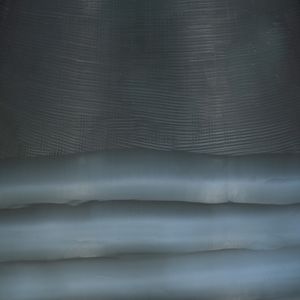 CARTERHAVEN BLUE GLASS VASE 10 (IN) 6