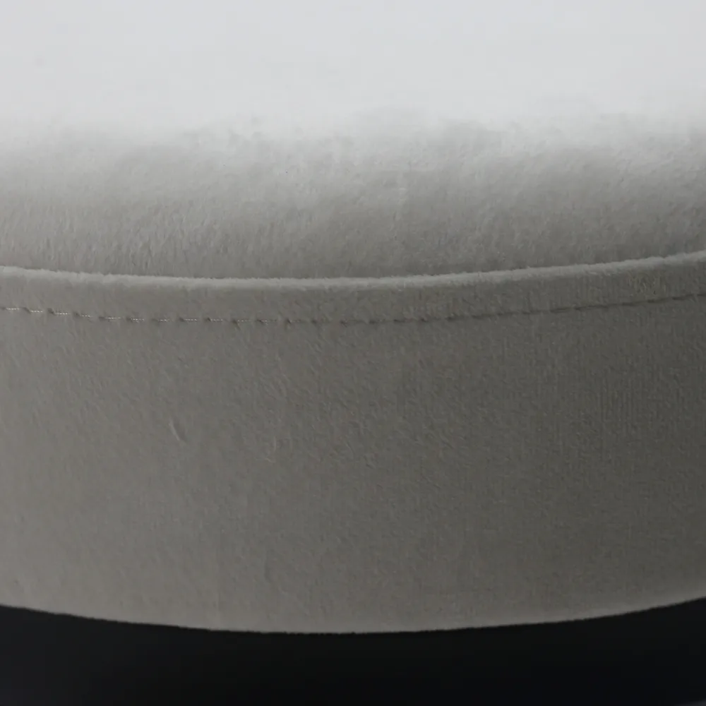 GRISHAMHOLM IVORY BENCH 19 (IN)