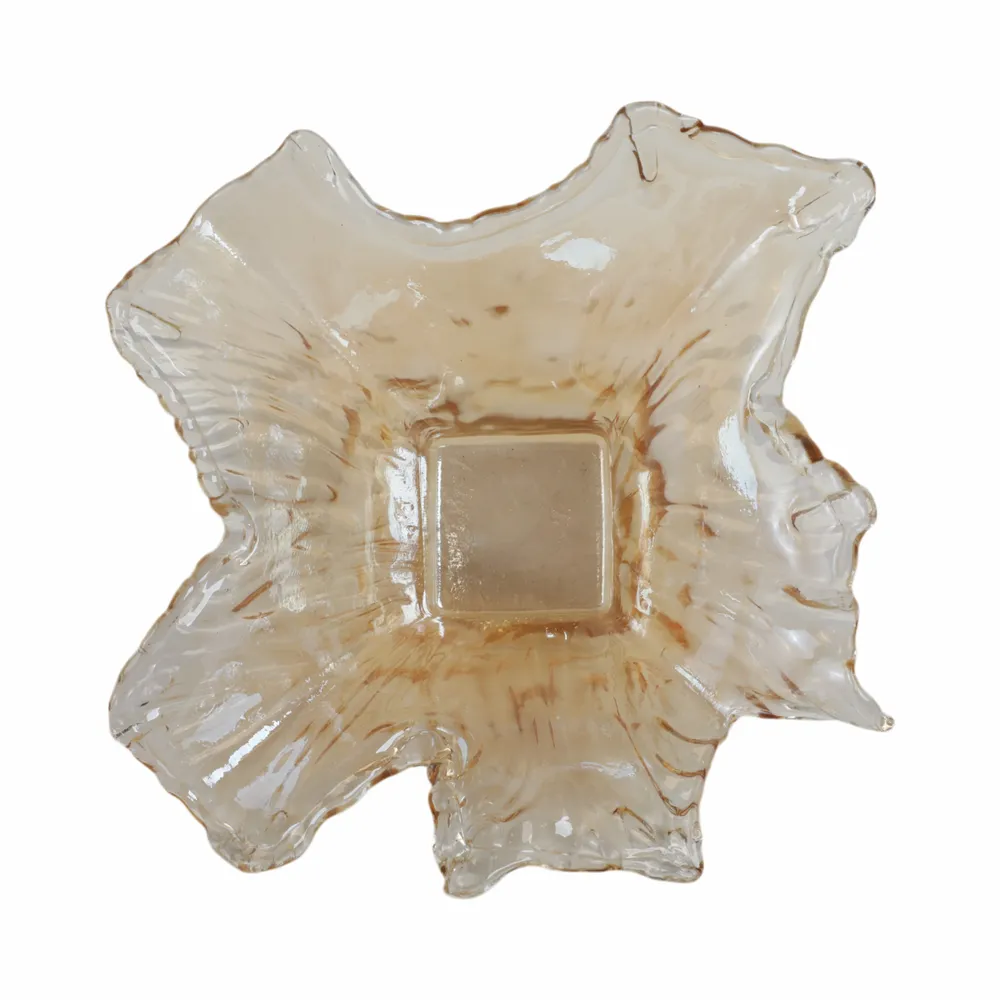 CLAYMORE BROWN GLASS VASE 12 (IN)