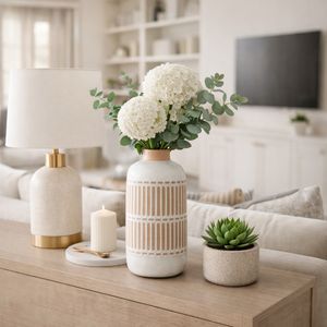 BAYGATE IVORY VASE 12 (IN) 11