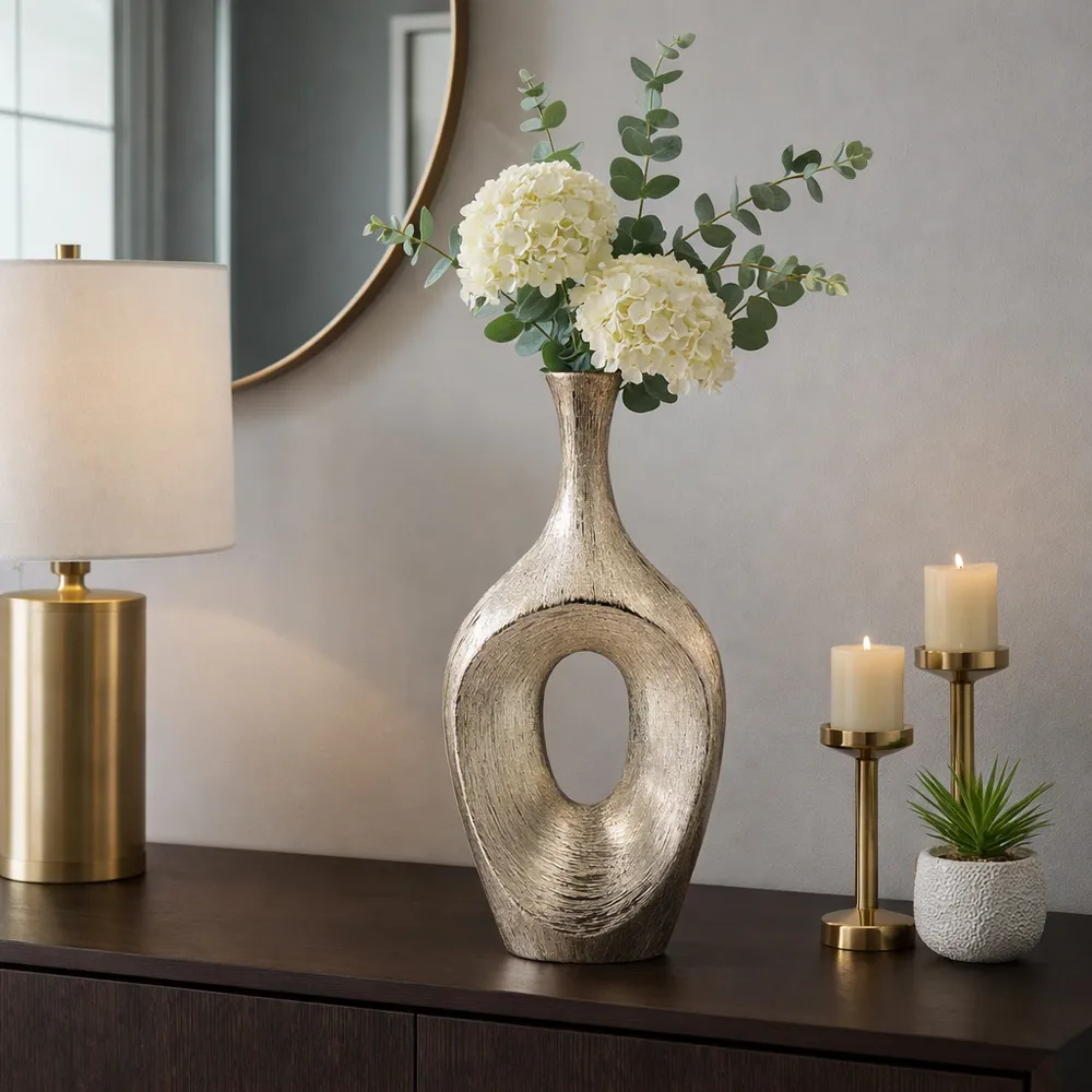 DUTTONRIDGE GOLD VASE 19 (IN)