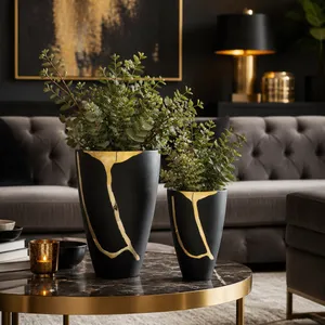 DUTTONBURN SET OF 2 BROWN VASES 14 (IN) 13