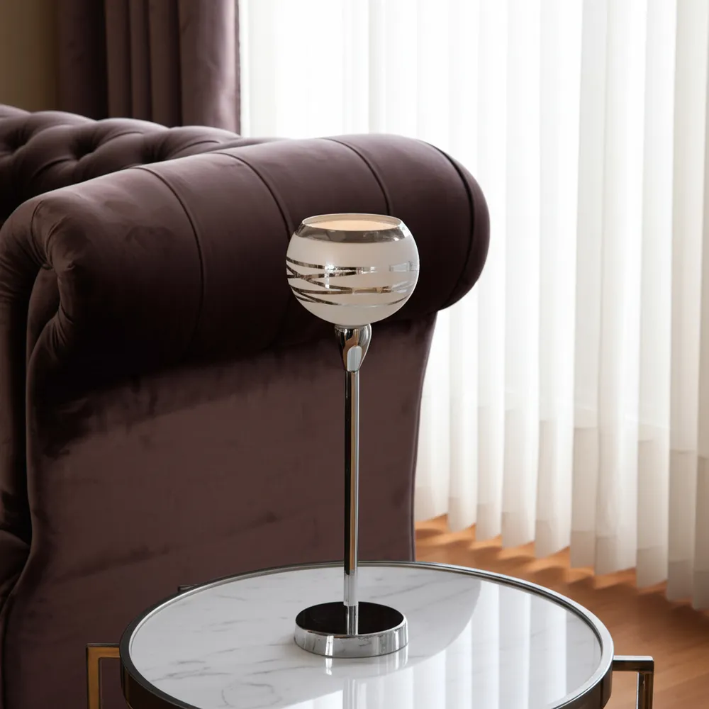 HAMPTONWAY WHITE VOTIVE HOLDER 19 (IN)