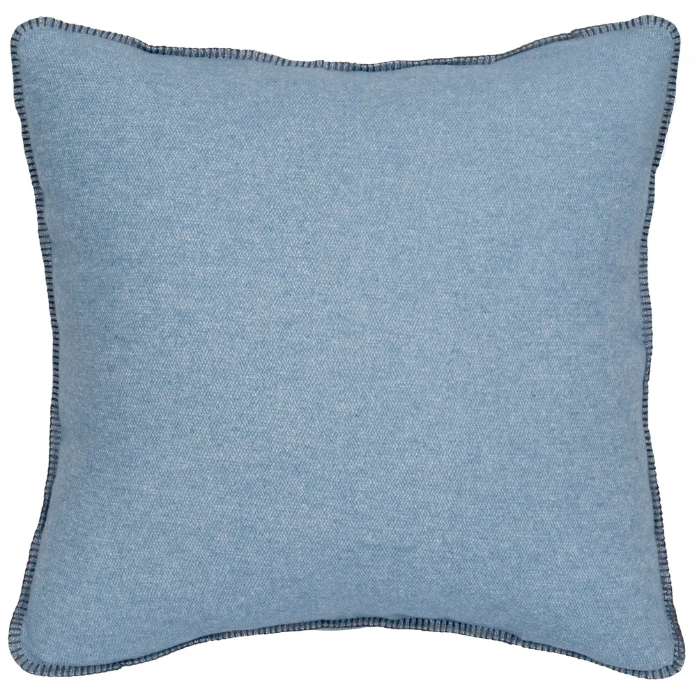 Dakota Stanton - Euro Sham - 26x26