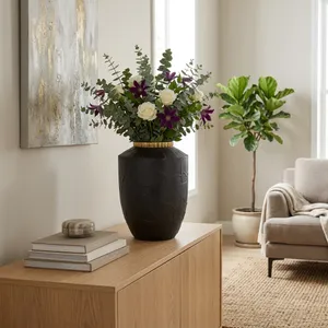 BLAINECLIFF BLACK VASE 19 (IN) 10