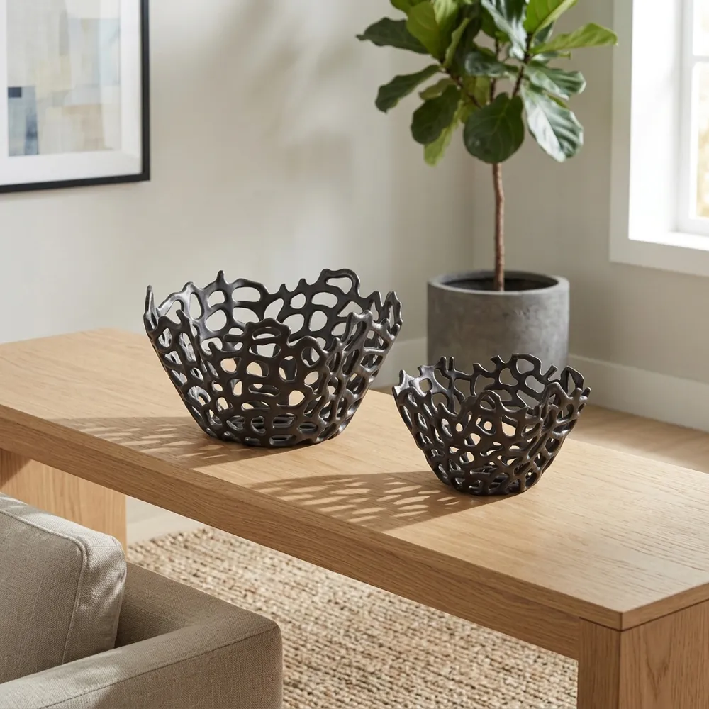 RAYMONDOAK SET OF 2 BLACK BOWLS 8 (IN)