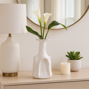DAWSONWELL WHITE VASE 14 (IN) 2